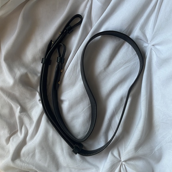 SOLD Coach Beat 18 Pebbled Leather and Horse and Carriage Canvas - Picture 5 of 6